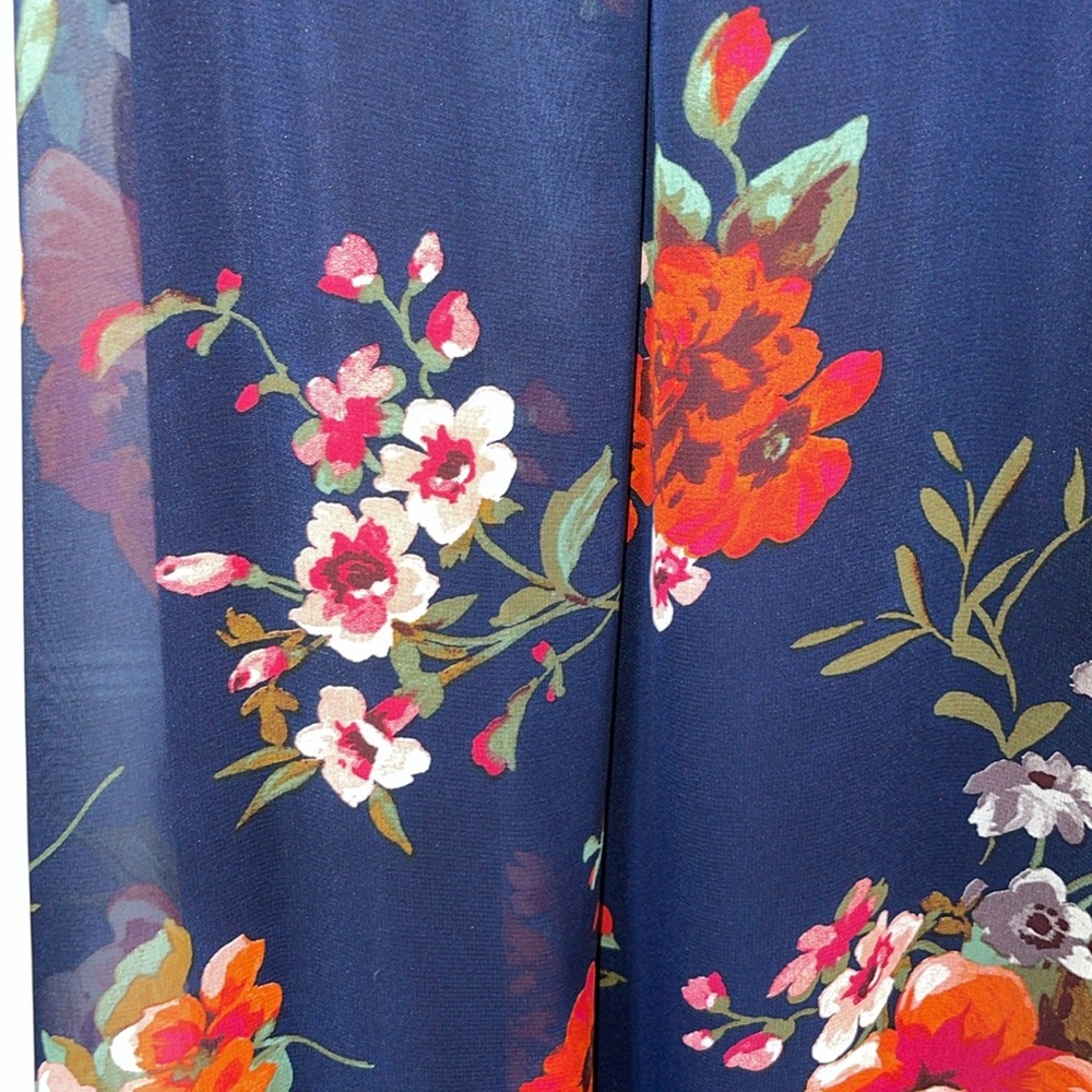 Floral Halter Dress - Picture 9 of 15
